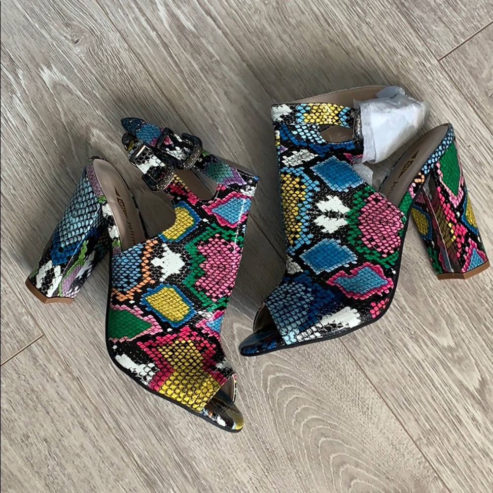 Bright heels